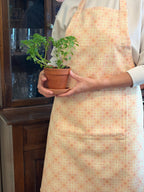 Mae Apron (Genesis 1:1)