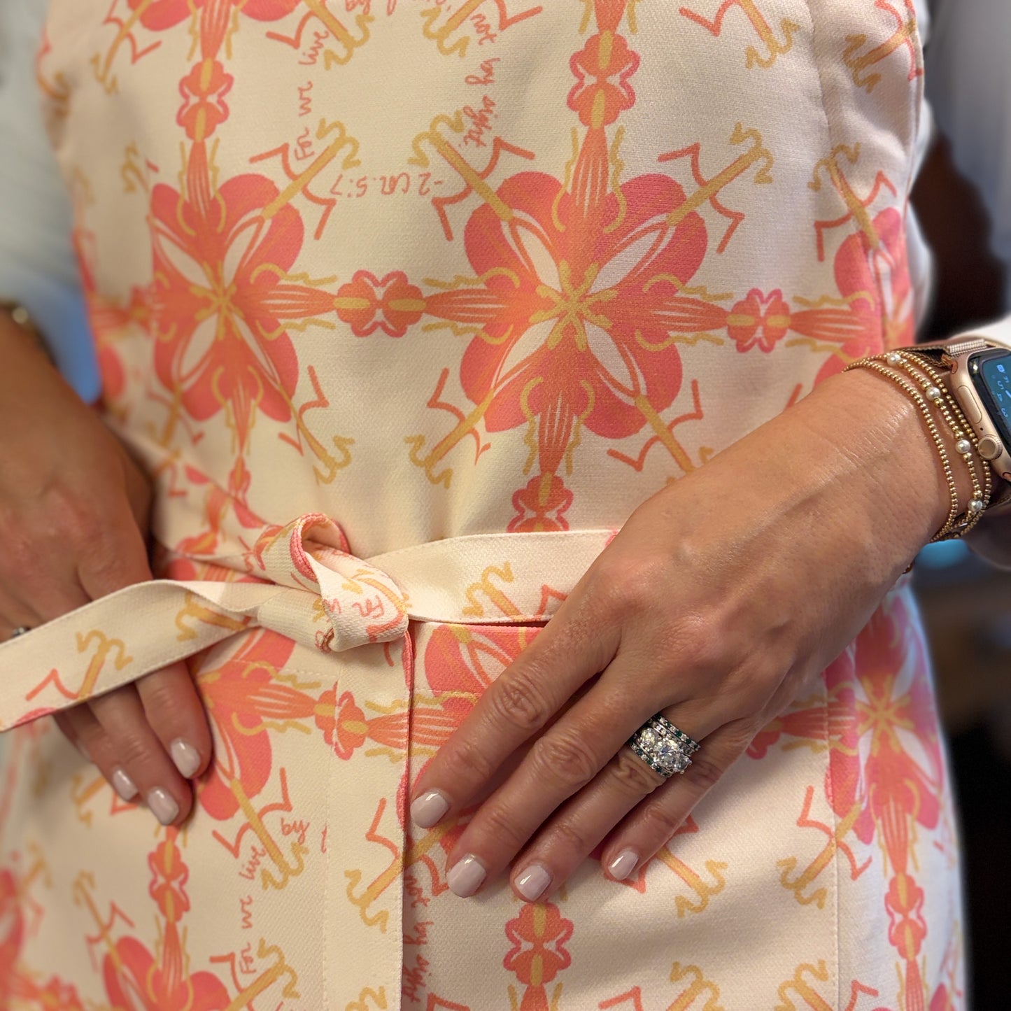 NEW!  Willa Apron (2 Corinthians 5:7)