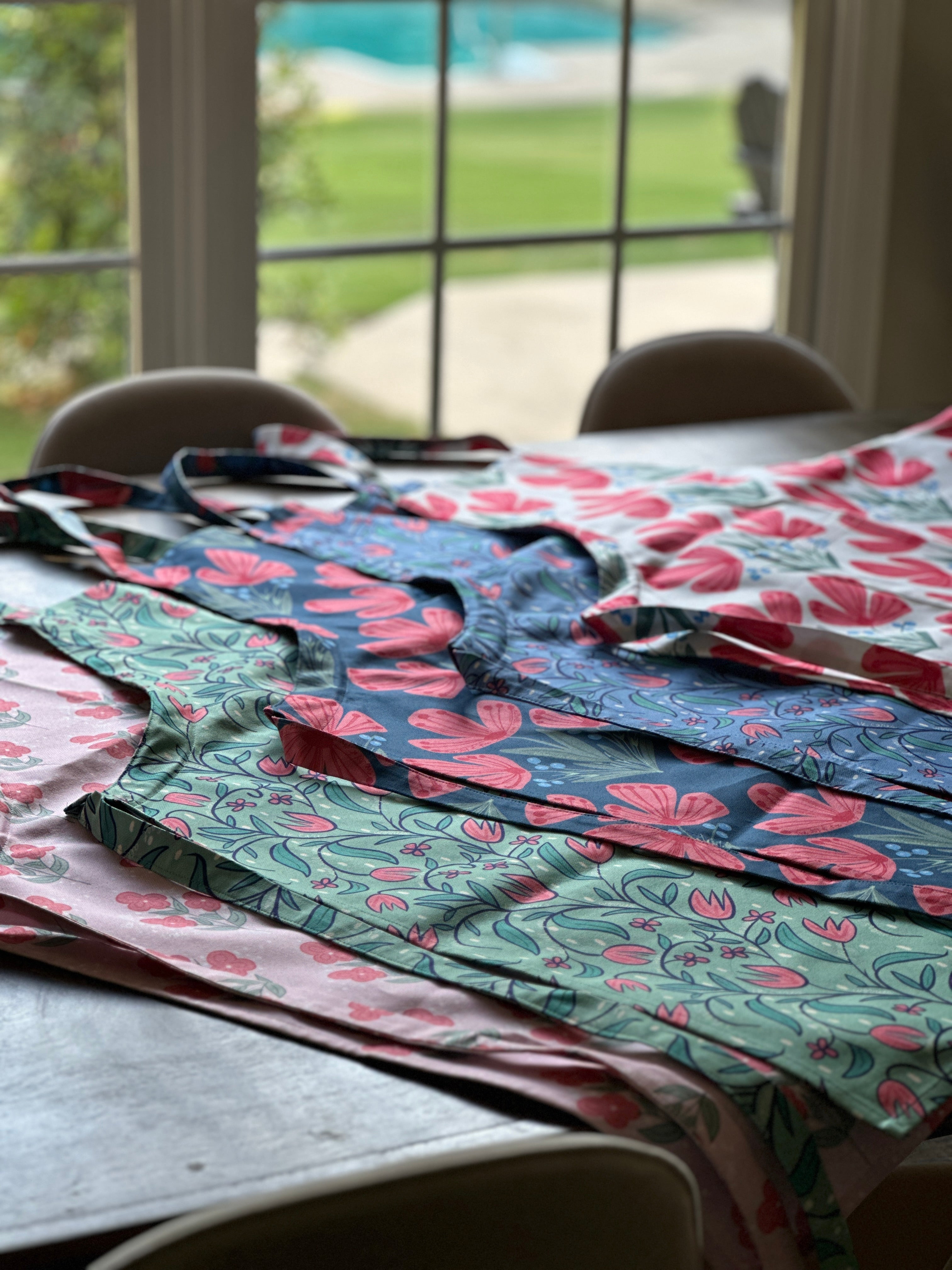 aprons with bible verse fabric